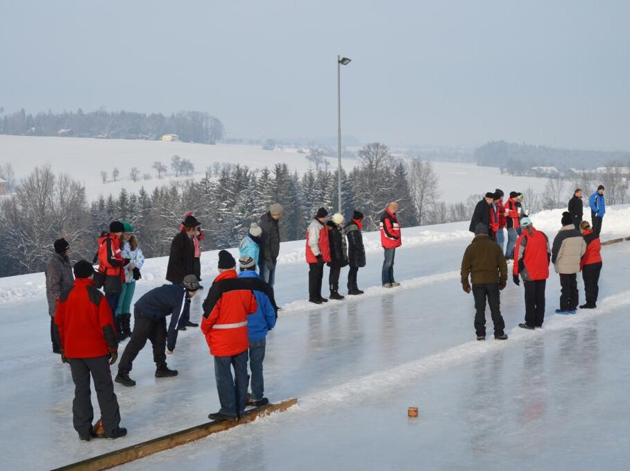 Eisstockbahn im Landhotel Schicklberg